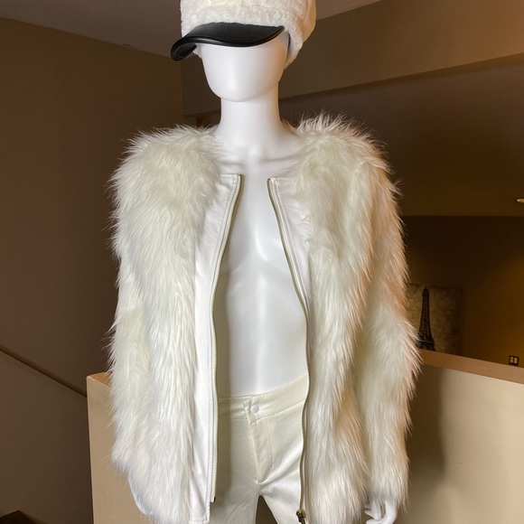 WHITE FUR ZIP UP JACKET BY SIX CRISP DAYS - Picture 6 of 12